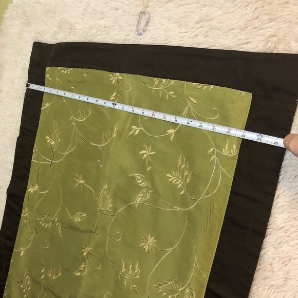 Queen Pillow Cases Green Dark Brown Decorative Embroidered Floral Elegant - Picture 7 of 8